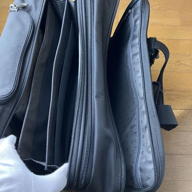 TUMI Carry Case Business Bag ALPHA Carry on Extended 2 Wheel 9