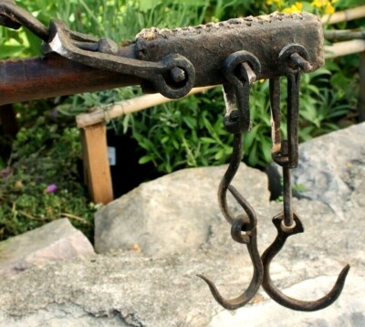 Ancienne Balance Romaine En Fer Forgé - Instrument De Mesure Déco Collection