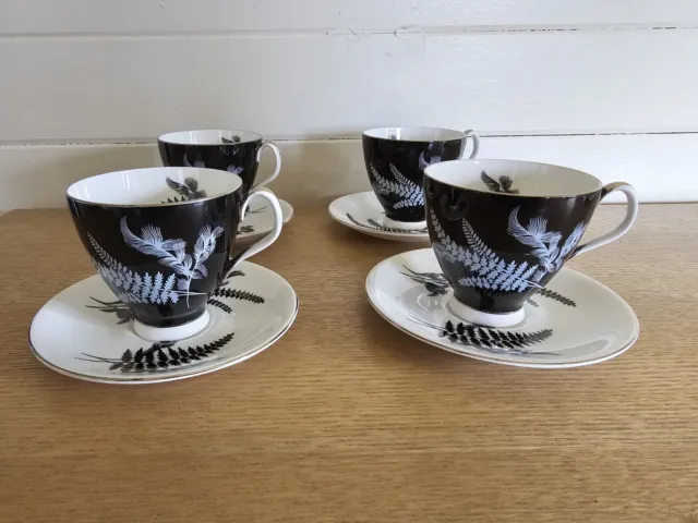 Set Of 4 Royal Albert Cups And Saucer Night & Day