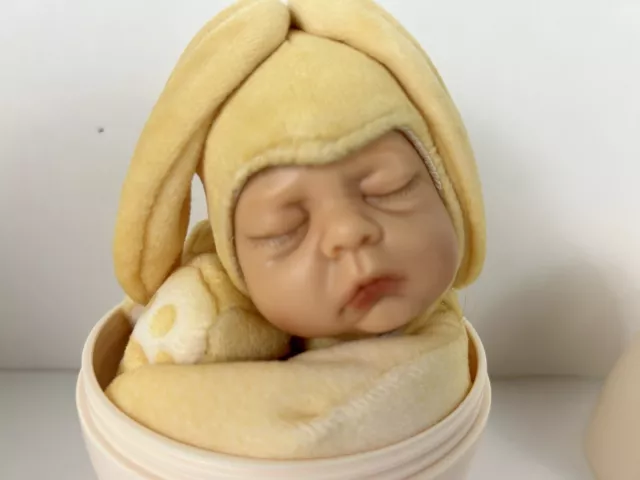 Anne Geddes Bunny Baby Egg Sleeping Infant Doll Yellow Egg All Original Box 3