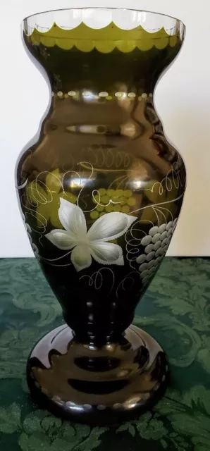 Egermann 1900's Rare Unique Beauty Dark Green Grape Ivy Etched Vase 2