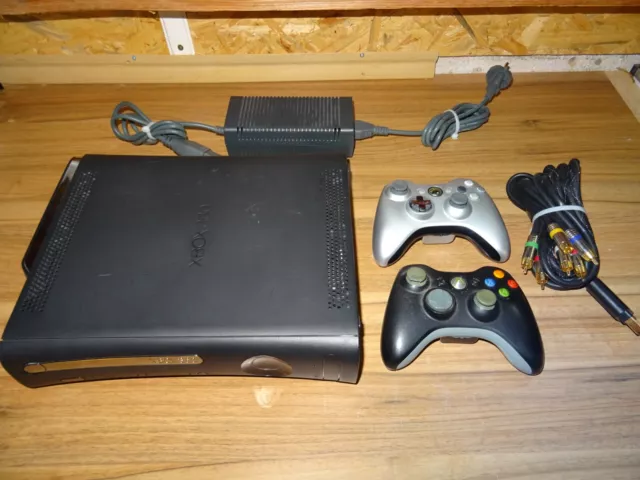 Microsoft Xbox 360 Konsole Schwarz 120 GB + 2x Controller + 6x Spiele