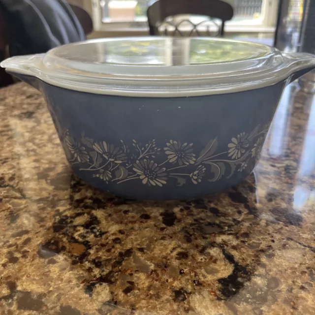 Pyrex #475-B Colonial Mist Blue 2.5 Qt Casserole Dish Bowl W/clear Lid + basket