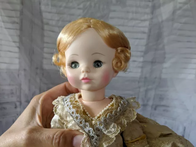 Madame Alexander Mary McKee 1425 First Lady doll vintage collection series 4 3