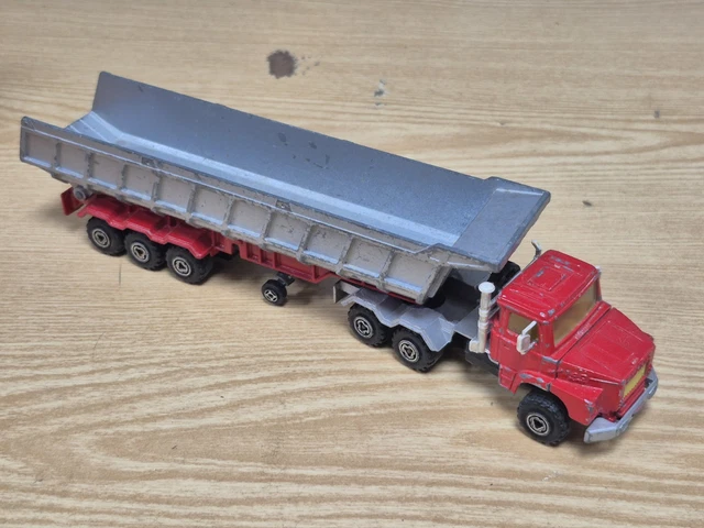 Camion Benne Majorette 1/60 Komatsu - Année 1970, Occasion, Couleur Vert