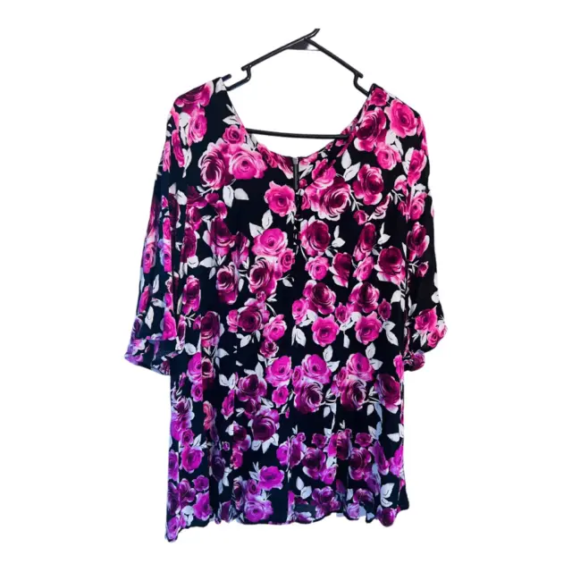 Torrid Floral Print Fitted Bell Sleeve Tunic in Floral size 2 black & pink