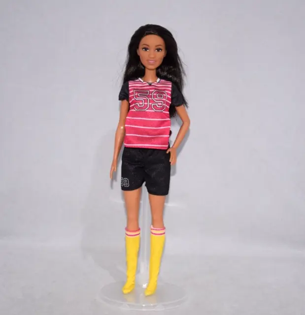 Barbie Doll Brunette Soccer Player You Can Be Anything Careers 2015 Mattel KD10