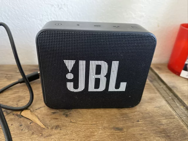 Enceinte portable étanche sans fil Bluetooth JBL Go Essential Noir -  Enceinte sans fil