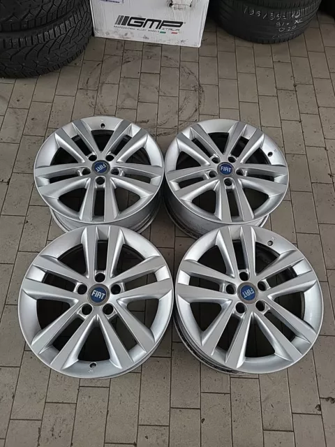 4 CERCHI IN LEGA USATI ORIGINALE FIAT NUOVA CROMA 5x110 7x17 ET36 mozzo 65,1