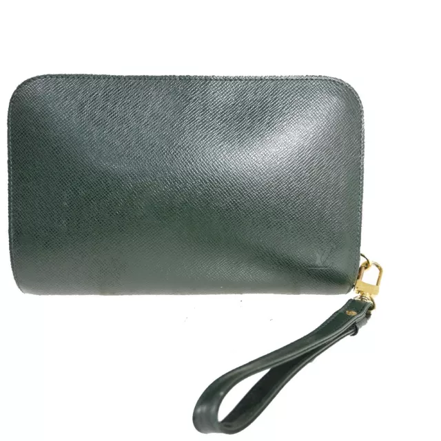 Louis Vuitton M99087 Taiga Dokumen Kes Beg Kedua Klac Bag Taiga Lelaki  Kulit