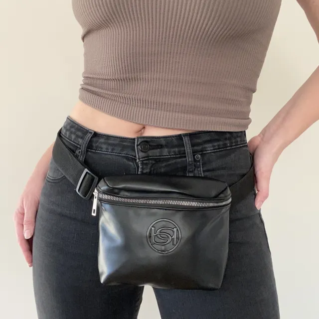 bebe Black Fanny Pack Sling Belt Bag Faux Leather, Zipper Buckle Adjustable