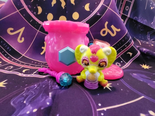 Magic Mixies Mixlings - Series 3 - Amber - Lucklings - Rare (Rare)