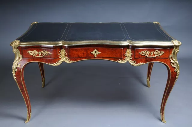 Eleganter Schreibtisch / Bureau Plat im Louis XV-Stil