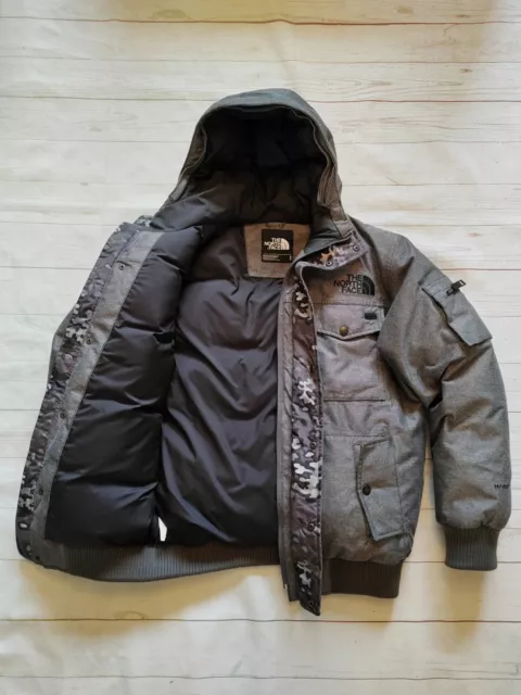 Giacca tampone piumino oca con cappuccio The North Face Gotham da uomo con cappuccio e cerniera intera grigio taglia S/M