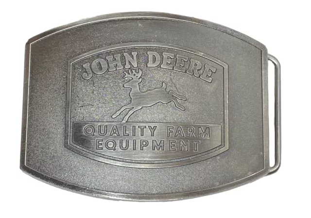 JOHN DEERE BELT BUCKLE SPECCAST Collectible Quality Farm Equipment Pewter Logo