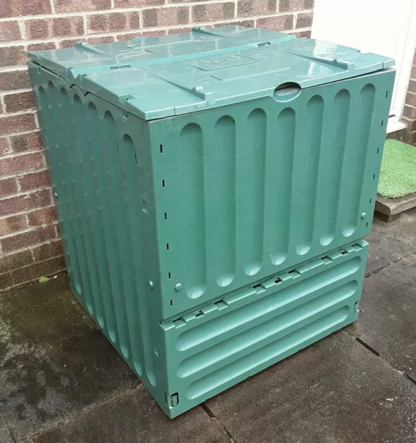 Garantia 600 Litre Eco-King Composter in Green with rodent screen