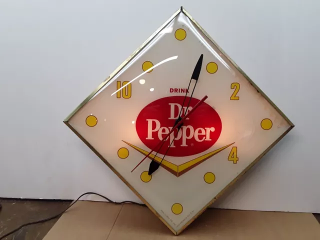 Vintage 1961 Pan Am Dr. Pepper Clock - Working Condition Man Cave Rat Hot Rod