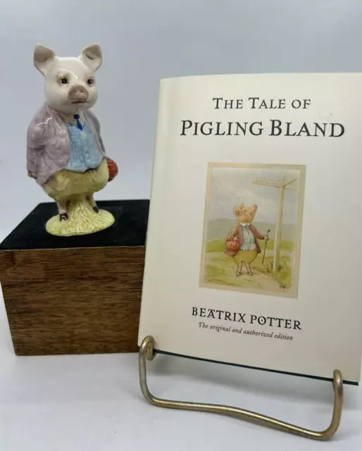 Beatrix Potter's PIGLING BLAND Figurine Made in England Pig 1956 with Book