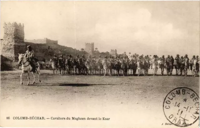 CPA AK Geiser 86 COLOMB-BÉCHAR Cavaliers du Maghzen ALGERIA (757371)