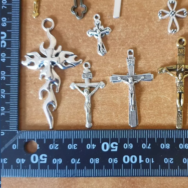 NEW 18 Pcs or 36 Pcs TIBETAN SILVER RELIGIOUS CROSS CHARM PENDANTS, VARIOUS TS20 3