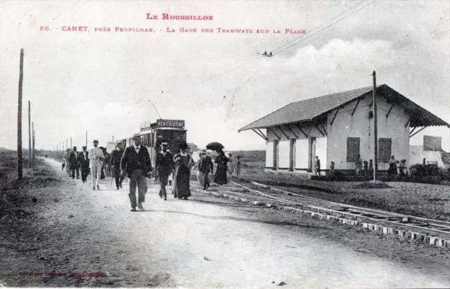 Cpa 66 Canet Pres Perpignan La Gare Des Tramways Sur La Plage (Train Avec Animat
