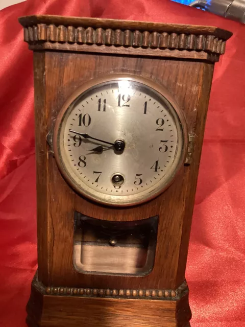 Pretty Vintage Wooden Mantel Visible Pendulum Clock Gwo, 2