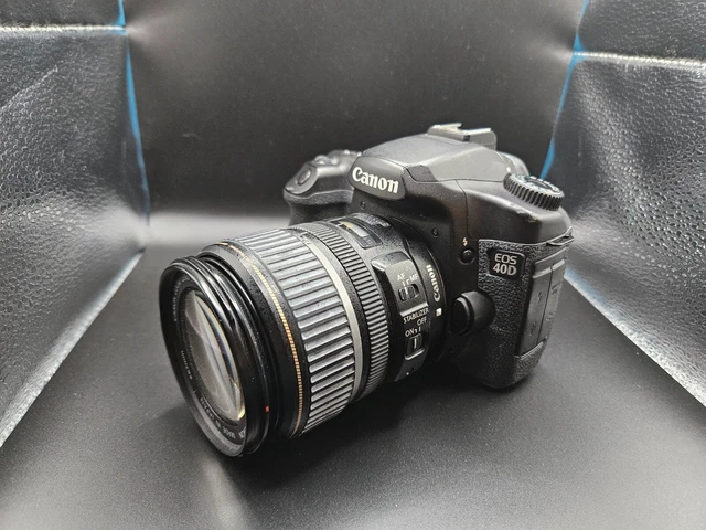 Canon Eos-40D Digital Slr Camera With Efs 17-85Mm Image Stabilizer Lens