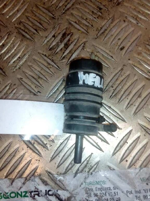 Frankberg - Moteur D'essuie-glace Avant (référence A2469061701) | Compatible Plusieurs Modèles Mercedes, BMW, VW | Pièce De Rechange Pare-brise