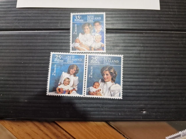 New Zealand 1985 Sg 1372-1374 Health Stamps Mnh