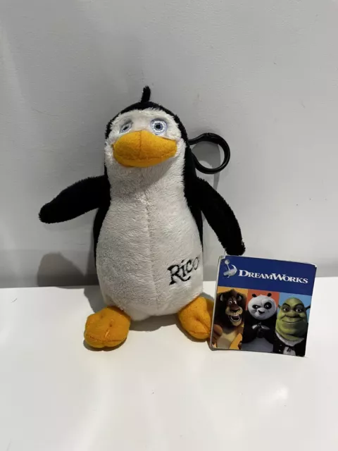 Rare Dreamworks Madagascar Penguin RICO Plush Keyclip Bagclip Posh Paws TAG