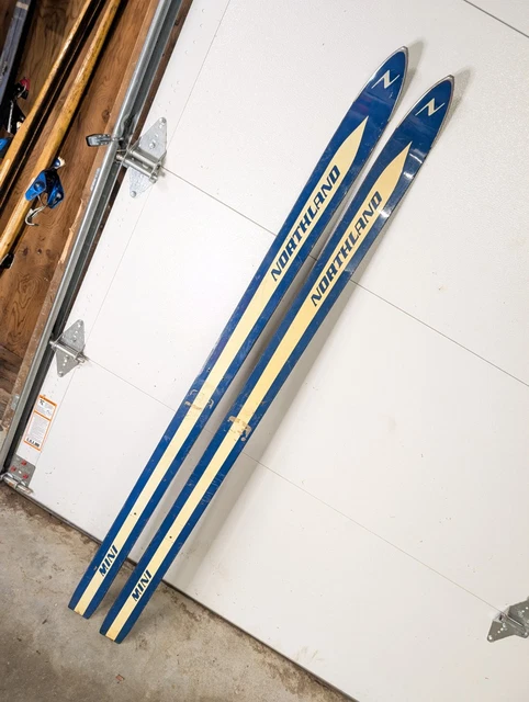 Skis, Skiing, Snowboarding & Snowshoeing, Winter Sports