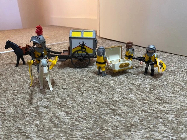 Playmobil 4874 Convoi Et Tresor Des Chevaliers Du Lion Tbe