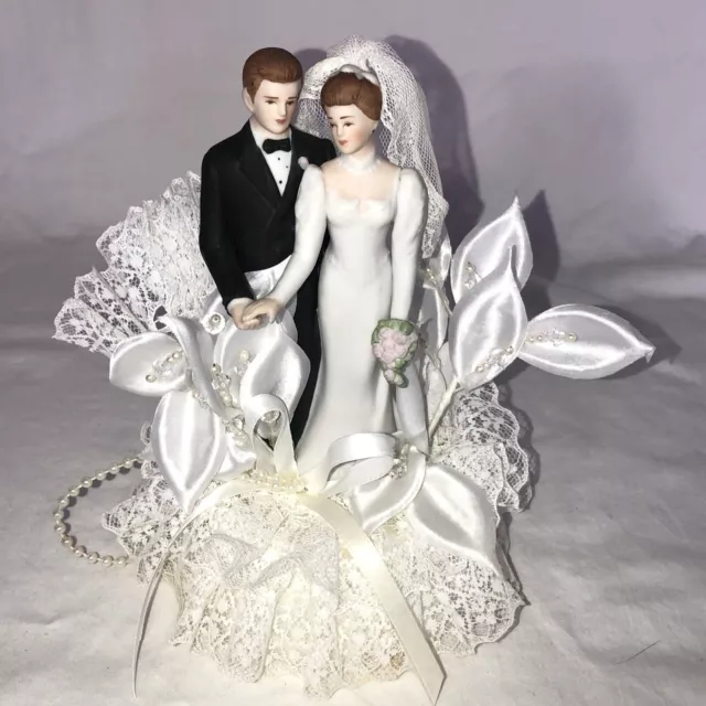 Vintage Wedding Ceramic Bride & Groom Cake Topper 1996 Everlasting Love