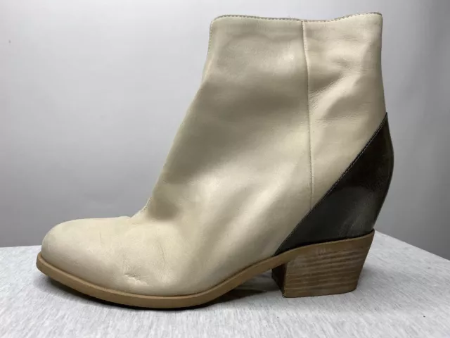 MM6 Maison Martin Margiela 2-Tone Cream EU 37.5 Hidden Wedge Ankle Boot