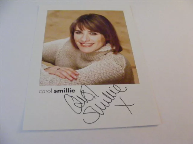 CAROL SMILLIE Signed Photo Autograph Presenter Changing Rooms Wheel of Fortune