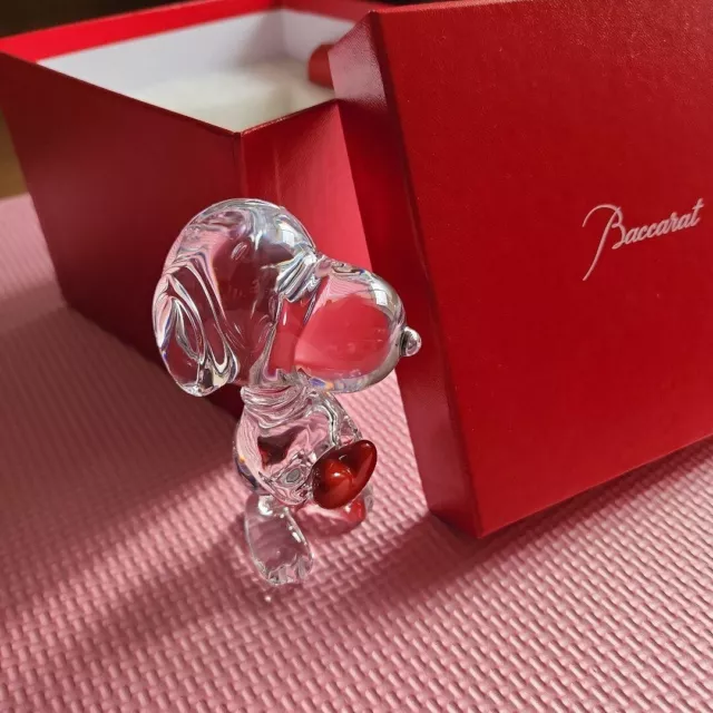 Baccarat Snoopy with Heart Beautiful Figurine Rare W/BOX Used