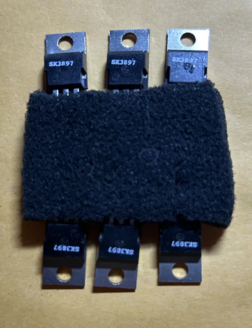 SK3897 (262) PNP Transistor x6 pieces