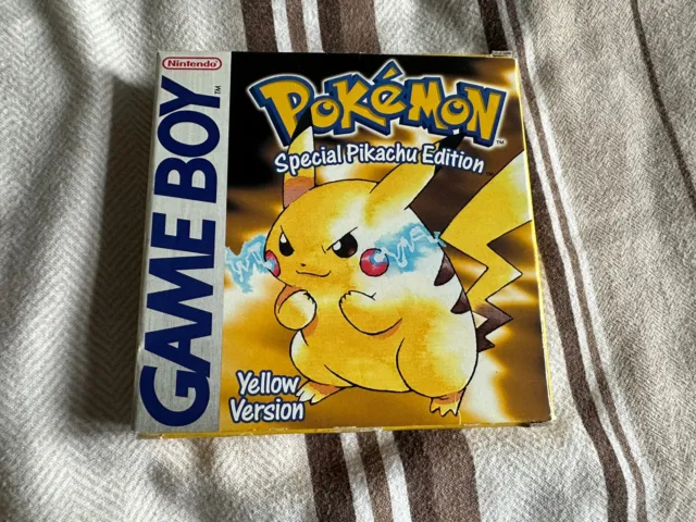 Nintendo Game Boy Pokemon Special Pikachu Edition Yellow Version Boxed