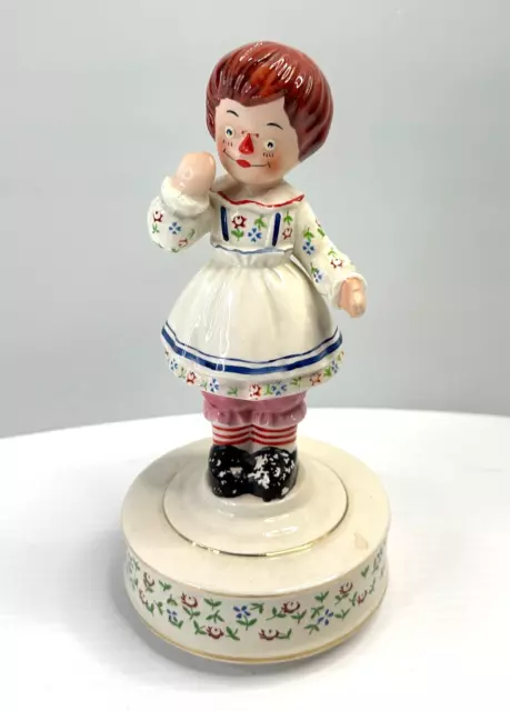 Vintage Raggedy Ann Musical Figurine 1971 Bobbs-Merrill Schmid plays "Toyland"