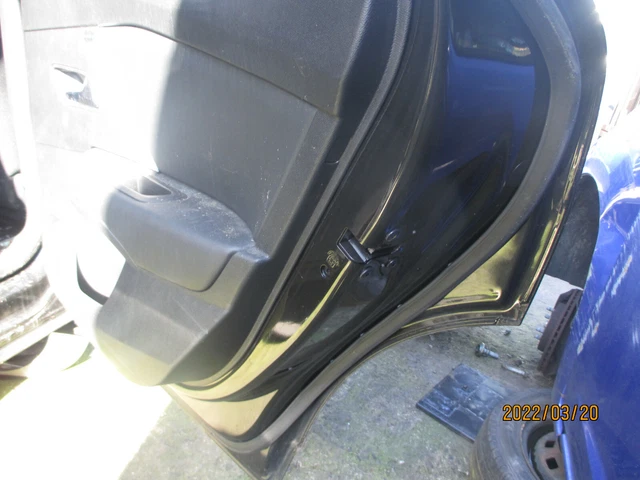 Serratura posteriore destra A048315 per BMW Serie 3 E90 2005-2013 usata (88488