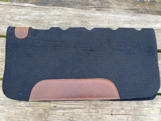 Black felt Western saddle pad w/vented spine, wear leathers 31" x 32" x 3/4"