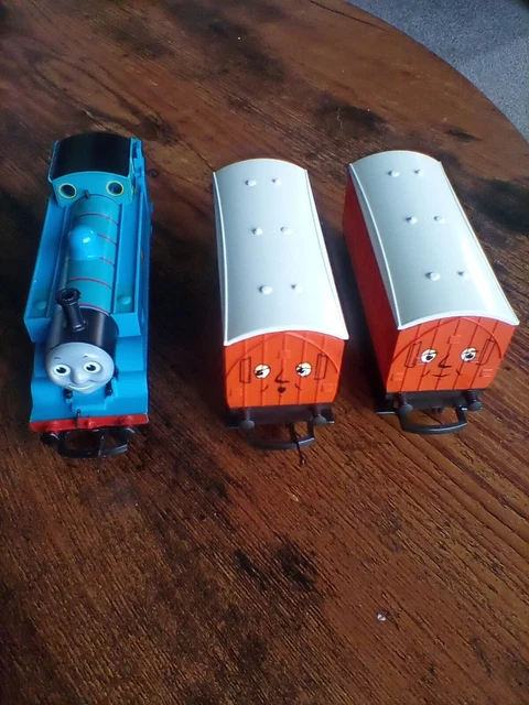 Thomas the tank engine oo gauge cheap
