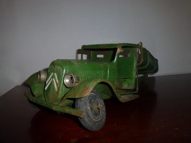 ANCIEN JOUET CAMION En Tôle EUR 4,50 - FR