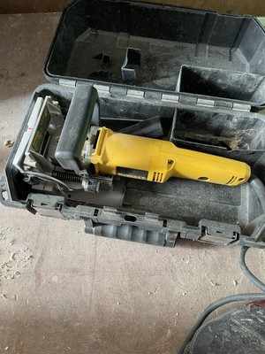 DEWALT DEW682 K. 600W Biscuit Jointer 