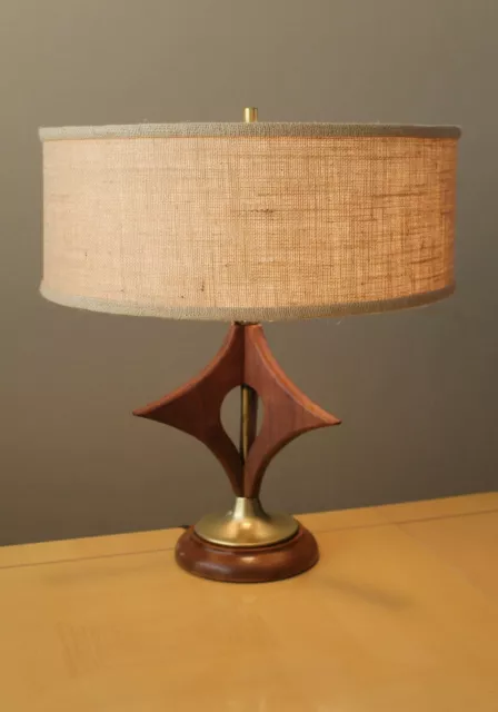 Mid Century Danish Modern Walnut Table Lamp! 1950'S Vtg Cool Good Design! Mcm