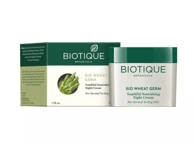 Crema de noche nutritiva juvenil Biotique WheatGerm para pieles normales a secas 50 g