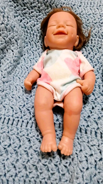 Silicone Reborn Baby Dolls Full Body Soft Vinyl Realistic Newborn Girl Doll