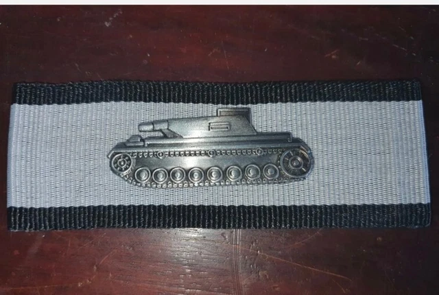 WW2 German Tank Destroyer Patch Silver (Reproduction). WW2 German Tank Destroyer Patch Silver (Reproduction).