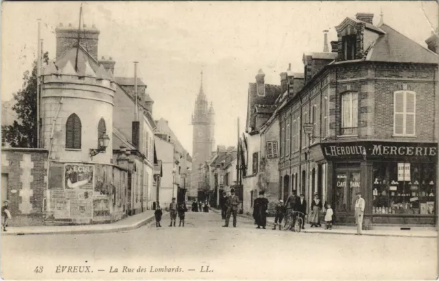CPA ÉVREUX-La Rue des Lombards (28911)