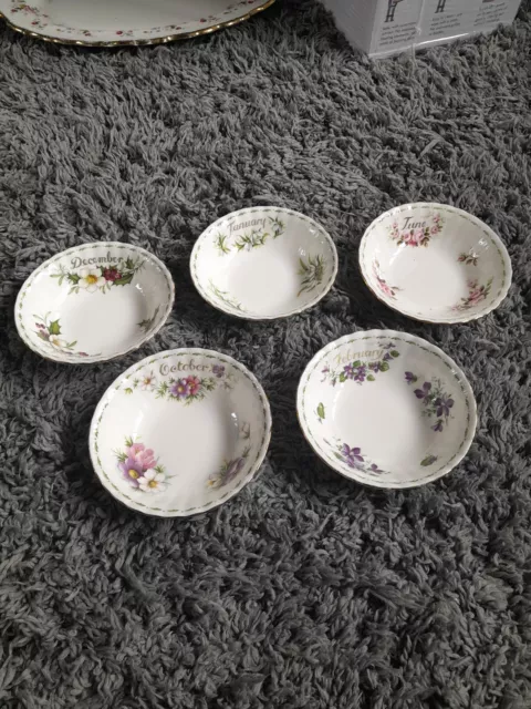 Royal Albert Blume des Monats 13,5 cm Wüstenschale X5